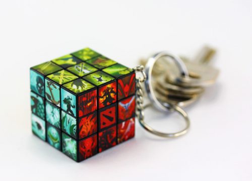 Dota2's – Rubik’s 3×3 Keychain